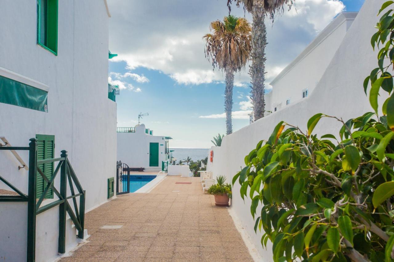 Apartamentos Haria En Puerto Del Carmen Tias Exterior photo